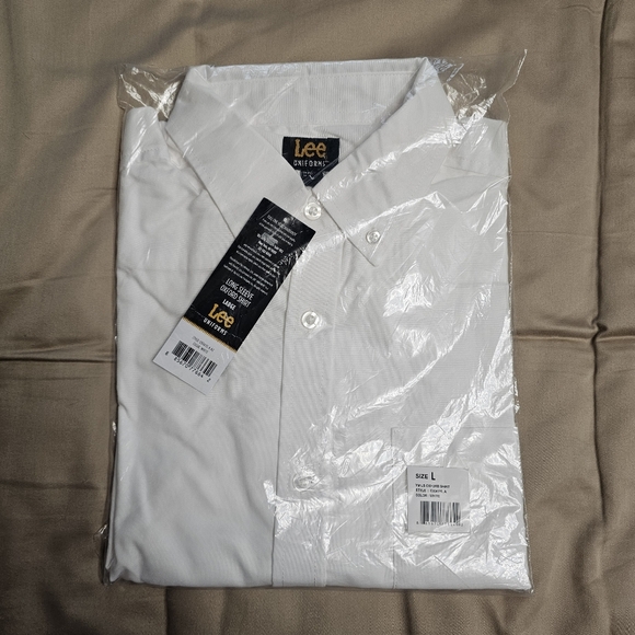 NWT Lee Youth White Shirt & NWT Urban Pipeline T Shirt - Picture 2 of 6